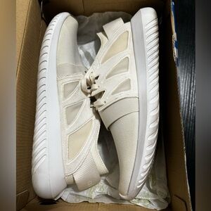 Women’s adidas sneakers